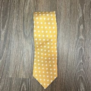 Gold 100% polyester tie